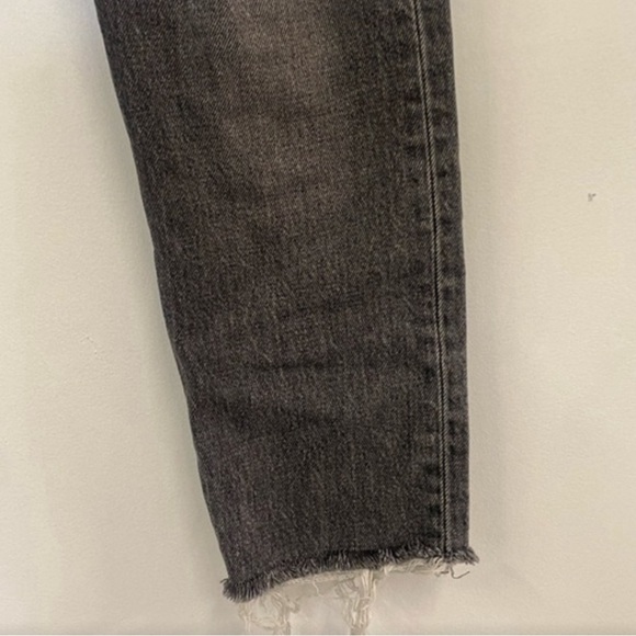 Levi’s Skinny’s s Premium 501 Crops Raw‎ Hem Dark gray - Picture 2 of 7